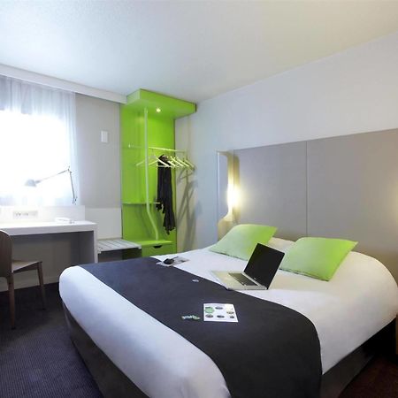 Campanile Lyon Ouest Tassin Hotel Exterior foto